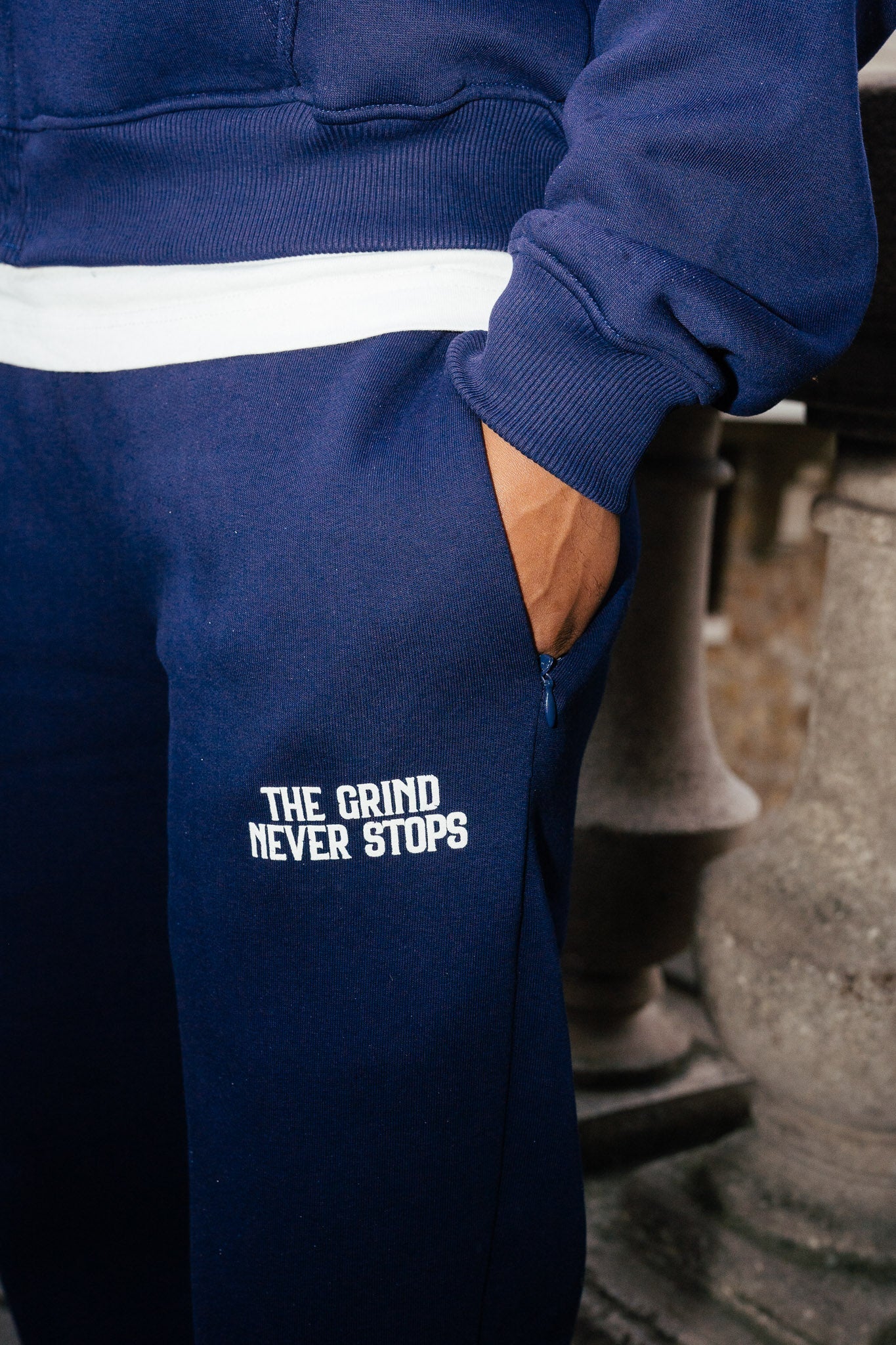 TGNS™ - ESSENTIAL STRAIGHT LEG SWEATPANTS NAVY BLUE - The Grind Never Stops