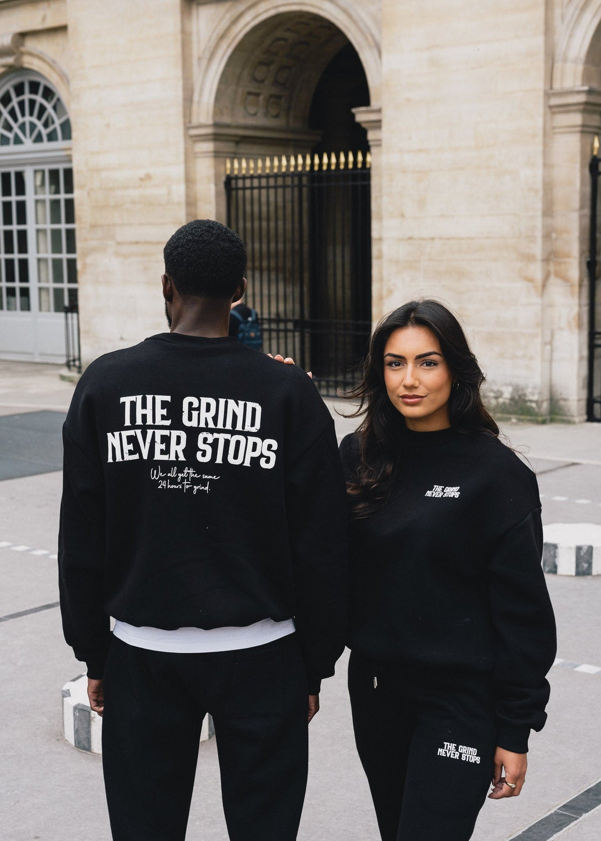 TGNS™ - ESSENTIAL CREWNECK BLACK - The Grind Never Stops