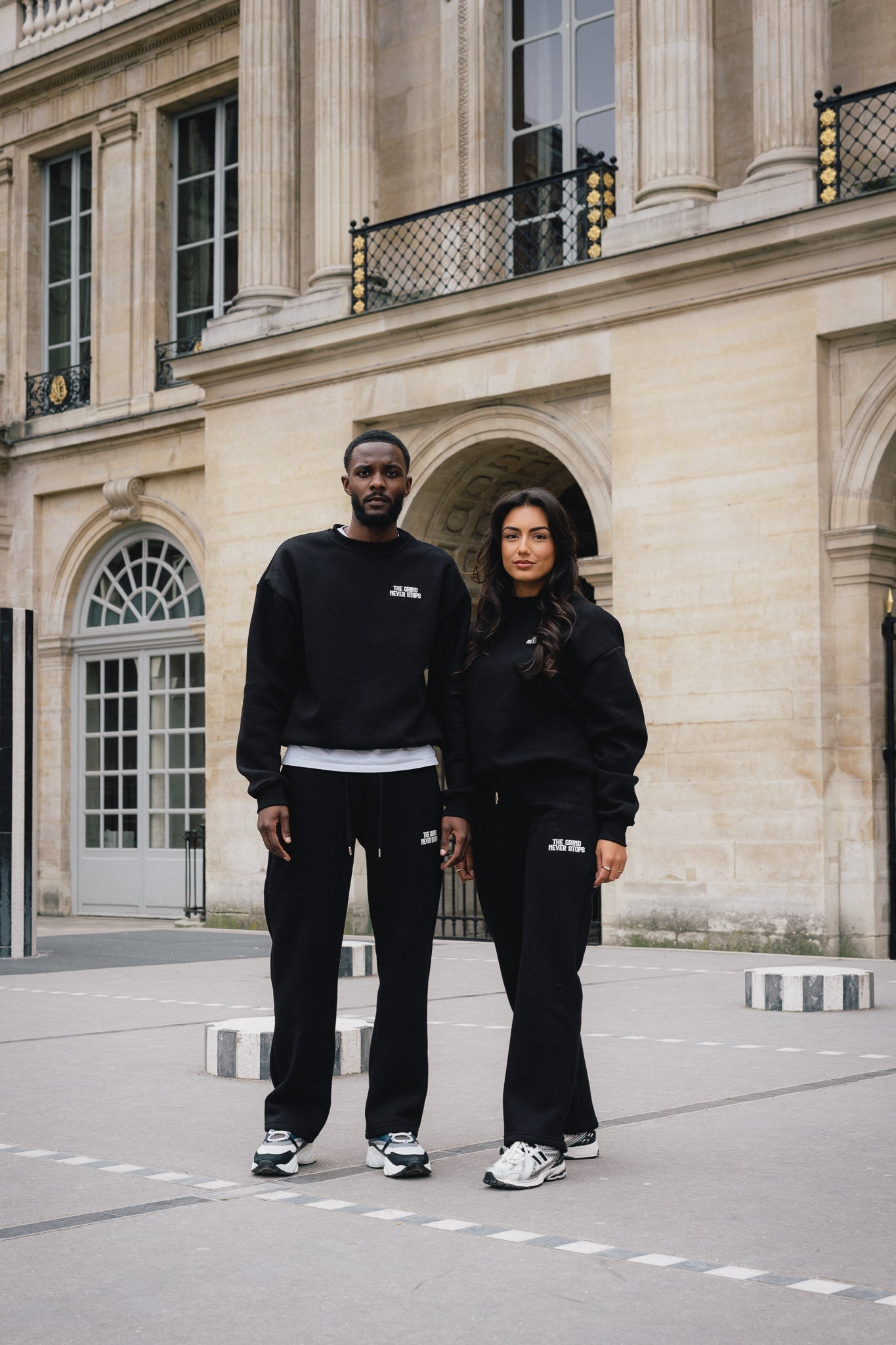 TGNS™ - ESSENTIAL STRAIGHT LEG SWEATPANTS BLACK - The Grind Never Stops